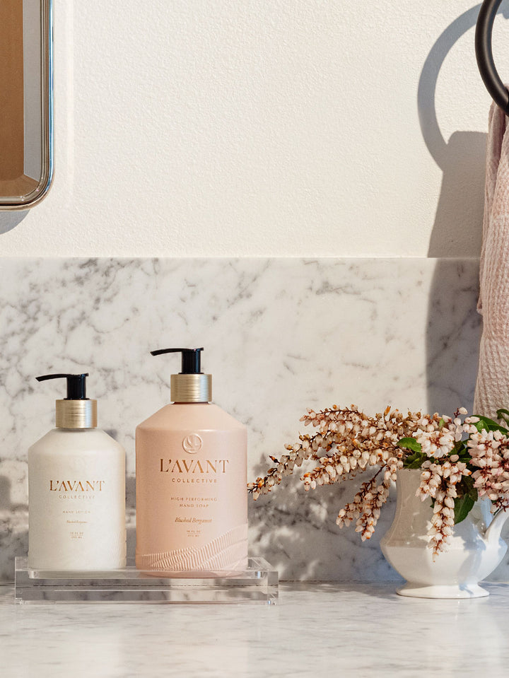 L'AVANT Collective | Medium Lucite Tray