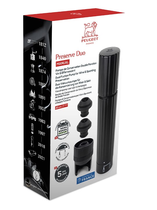 Peugeot | Preserve Duo - Black: A sleek black electronic device with a handle and cap, ideal for preserving kitchen elements.