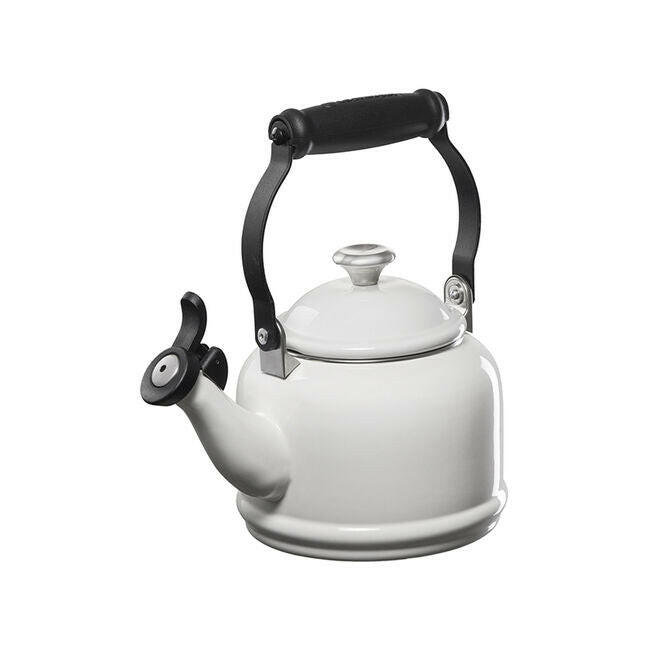 Le Creuset | Demi Kettles.