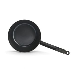 de Buyer | COUNTRY FRY PAN - BLUE CARBON STEEL Ø11 Inches, an elegant, durable skillet, viewed from above, ideal for uniform heat distribution and versatile cooking.