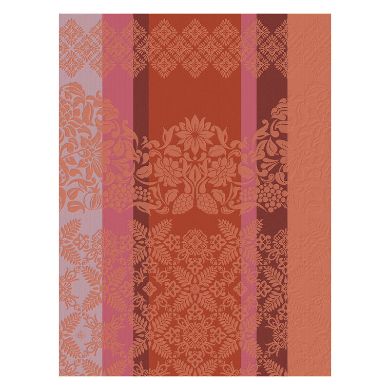Le Jacquard Français | Mumbai Tea Towel featuring warm-toned vertical stripes with intricate damask patterns, ideal for adding elegance to your kitchen decor.