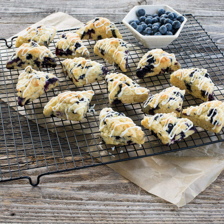 Nordic Ware | Scottish Mini Scone Pan.