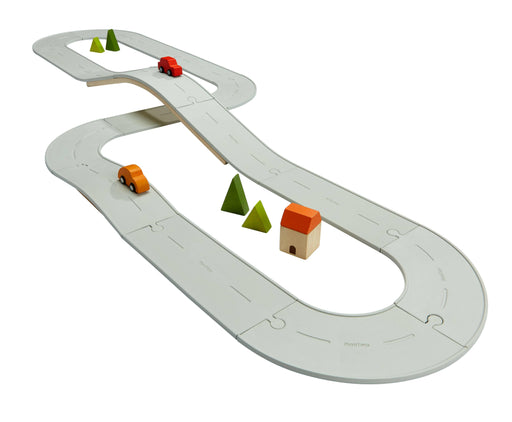 PlanToys | Rubber Road + Rail Set.