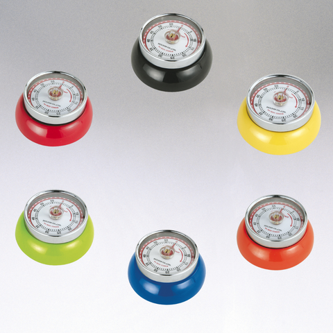 Zassenhaus Retro Kitchen Timer, white, with a built-in magnet, steel construction, and 60-minute setting, perfect for precise cooking tasks in any kitchen.