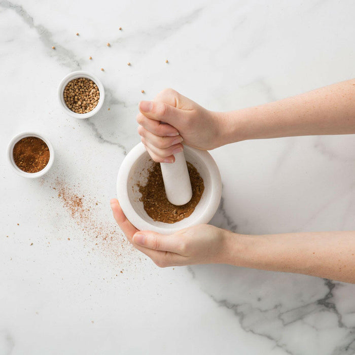 Chef'n | Mortar + Pestle with Silicone Base.