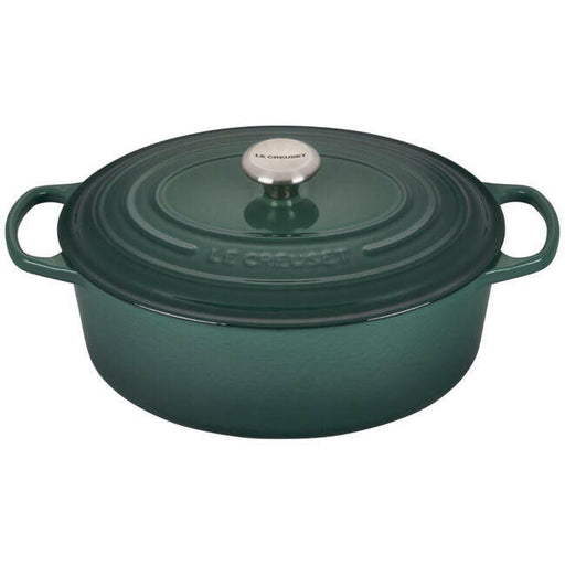 Le Creuset | Oval Dutch Oven.