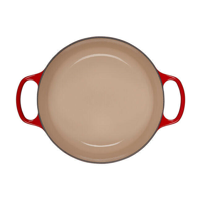 Le Creuset | Round Dutch Ovens.