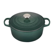 Le Creuset | Round Dutch Ovens.