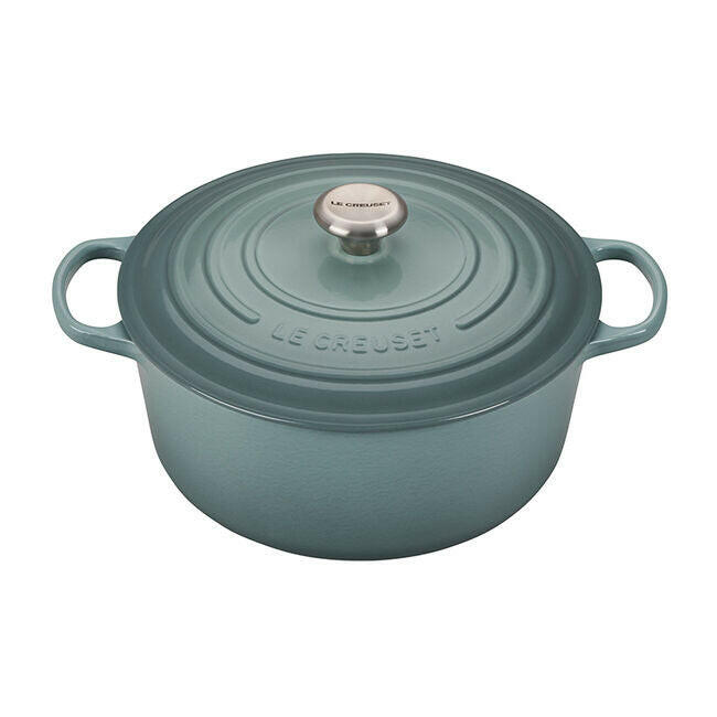 Le Creuset | Round Dutch Ovens.