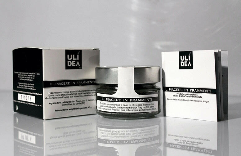 Ulidea | Black Olive Dust.