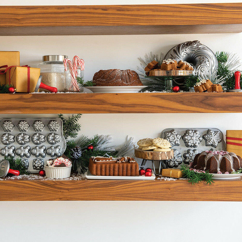 Nordic Ware | Vintage Star Bundt.