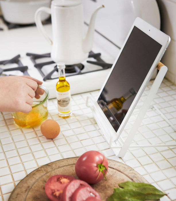 Yamazaki | Tosca Steel + Wood Tablet and Cookbook Stand