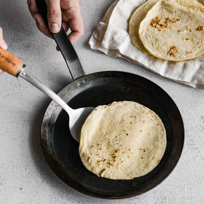 de Buyer | Mineral B Carbon Steel Crepe + Tortilla Pan.